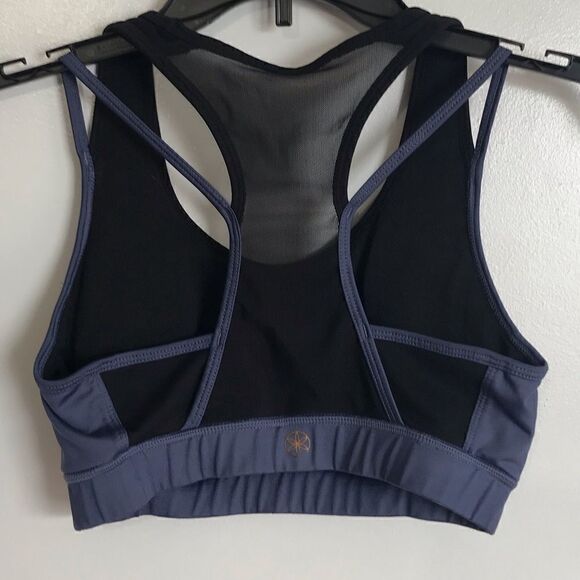 5/$25 Gaiam Sports Bra - Picture 4 of 5